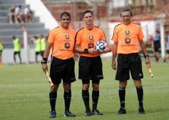 Foto de la galería: Guaraní arrancó el 2015 con una victoria ante la selección de Encarnación