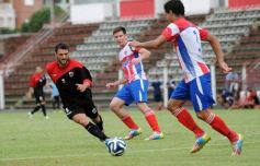 Foto de la galería: Guaraní arrancó el 2015 con una victoria ante la selección de Encarnación