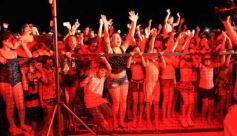 Foto de la galería: Nene Malo hizo de las suyas en el lanzamiento de los carnavales