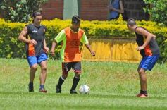 Foto de la galería: En un partido muy especial Crucero recibió al campeón aborigen