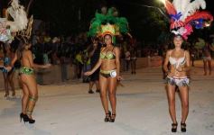 Foto de la galería: Las comparsas de Posadas brillaron como nunca en el primer fin de semana de carnaval