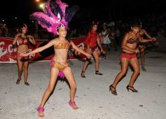 Foto de la galería: Las comparsas de Posadas brillaron como nunca en el primer fin de semana de carnaval