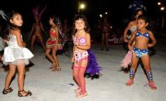 Foto de la galería: Las comparsas de Posadas brillaron como nunca en el primer fin de semana de carnaval
