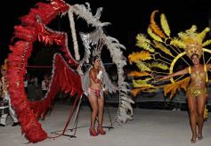 Foto de la galería: Las comparsas de Posadas brillaron como nunca en el primer fin de semana de carnaval