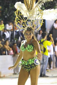 Foto de la galería: Las comparsas de Posadas brillaron como nunca en el primer fin de semana de carnaval