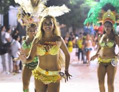 Foto de la galería: Las comparsas de Posadas brillaron como nunca en el primer fin de semana de carnaval