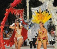 Foto de la galería: Las comparsas de Posadas brillaron como nunca en el primer fin de semana de carnaval