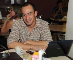 Foto de la galería: Marcia le cantó a los enamorados en el shopping