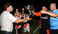 Foto de la galería: El Fogón, merecido campeón de fútbol 5 en La Terraza