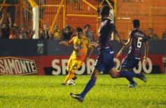 Foto de la galería: Crucero debutó con un empate, pero mereció más