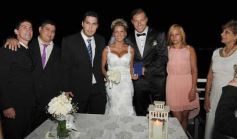 Foto de la galería: Nito Pitana y Romina Ortega dieron el "sí" en el catamarán