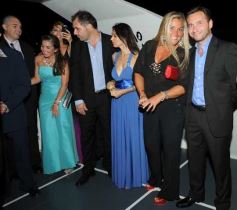 Foto de la galería: Nito Pitana y Romina Ortega dieron el "sí" en el catamarán