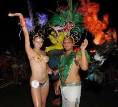 Foto de la galería: La comparsa del barrio Yacyretá ganó los carnavales posadeños