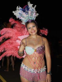 Foto de la galería: La comparsa del barrio Yacyretá ganó los carnavales posadeños