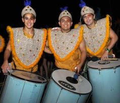 Foto de la galería: La comparsa del barrio Yacyretá ganó los carnavales posadeños