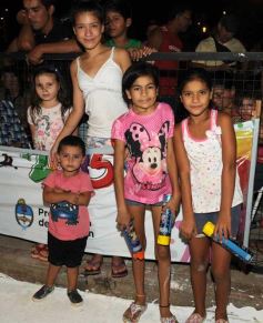 Foto de la galería: La comparsa del barrio Yacyretá ganó los carnavales posadeños