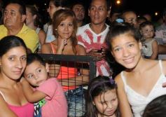 Foto de la galería: La comparsa del barrio Yacyretá ganó los carnavales posadeños