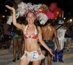 Foto de la galería: La comparsa del barrio Yacyretá ganó los carnavales posadeños