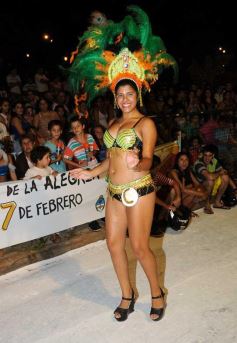 Foto de la galería: La comparsa del barrio Yacyretá ganó los carnavales posadeños
