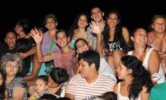 Foto de la galería: La comparsa del barrio Yacyretá ganó los carnavales posadeños