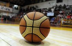 Foto de la galería: Tokio festejo y sueña con mantener la categoría