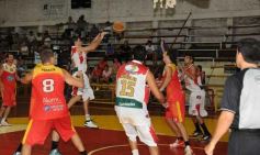 Foto de la galería: Tokio festejo y sueña con mantener la categoría