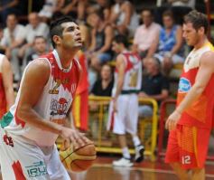 Foto de la galería: Tokio festejo y sueña con mantener la categoría