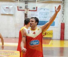 Foto de la galería: Tokio festejo y sueña con mantener la categoría