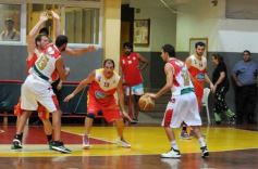 Foto de la galería: Tokio festejo y sueña con mantener la categoría