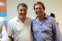 Foto de la galería: La agrupación CER inauguró el primer local "Ola Naranja" en Posadas