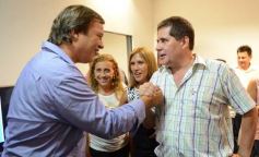 Foto de la galería: La agrupación CER inauguró el primer local "Ola Naranja" en Posadas