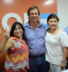 Foto de la galería: La agrupación CER inauguró el primer local "Ola Naranja" en Posadas