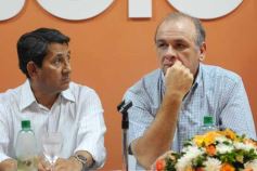 Foto de la galería: La agrupación CER inauguró el primer local "Ola Naranja" en Posadas