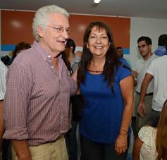 Foto de la galería: La agrupación CER inauguró el primer local "Ola Naranja" en Posadas