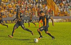 Foto de la galería: Crucero tropezó en casa ante Central