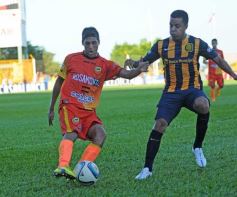 Foto de la galería: Crucero tropezó en casa ante Central