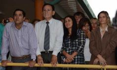 Foto de la galería: Closs y Rovira inauguraron el ciclo lectivo 2015 en Itaembé Miní