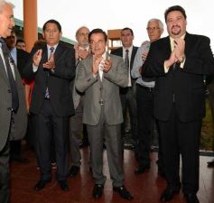 Foto de la galería: Closs y Rovira inauguraron el ciclo lectivo 2015 en Itaembé Miní