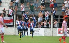 Foto de la galería: Guaraní quedó con el grito atragantado