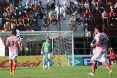 Foto de la galería: Guaraní quedó con el grito atragantado