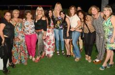 Foto de la galería: Unas mil mujeres fueron agasajadas por el Ministerio Salud Pública en el Hogar de Día