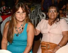 Foto de la galería: Unas mil mujeres fueron agasajadas por el Ministerio Salud Pública en el Hogar de Día