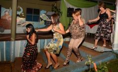 Foto de la galería: Unas mil mujeres fueron agasajadas por el Ministerio Salud Pública en el Hogar de Día