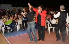 Foto de la galería: Unas mil mujeres fueron agasajadas por el Ministerio Salud Pública en el Hogar de Día