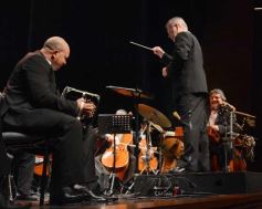 Foto de la galería: Los Nuñez Sinfónicos en el Teatro Lírico: para aplaudir de pie