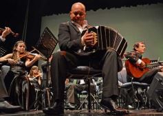 Foto de la galería: Los Nuñez Sinfónicos en el Teatro Lírico: para aplaudir de pie