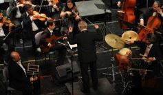 Foto de la galería: Los Nuñez Sinfónicos en el Teatro Lírico: para aplaudir de pie