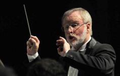 Foto de la galería: Los Nuñez Sinfónicos en el Teatro Lírico: para aplaudir de pie