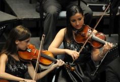 Foto de la galería: Los Nuñez Sinfónicos en el Teatro Lírico: para aplaudir de pie