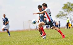 Foto de la galería: Electrizante empate entre Agrimensores y Escribanos